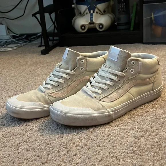Daniel hot sale lutheran vans